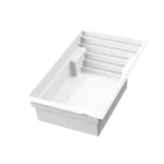 Piscine creusée en fibre de verre Mova, modèle 12x20, vue d’angle
